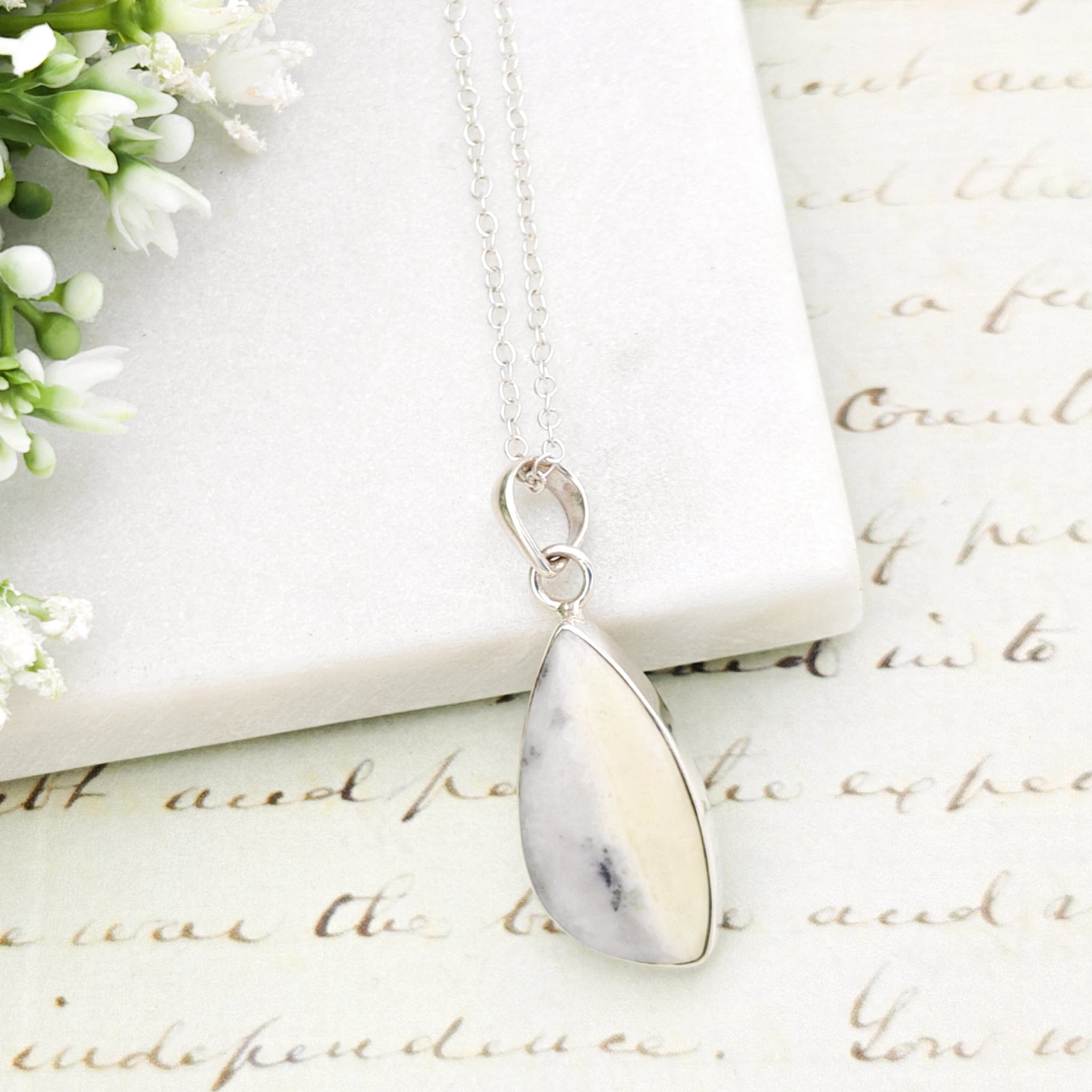 Hepburn and Hughes Isle of Skye Marble Pendant in Sterling Silver | Scottish Gift | 25mm Abstract | Sterling Silver