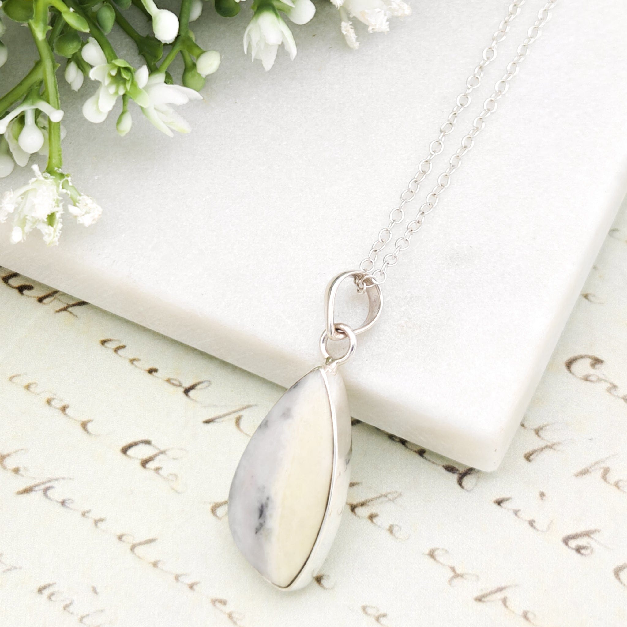 Hepburn and Hughes Isle of Skye Marble Pendant in Sterling Silver | Scottish Gift | 25mm Abstract | Sterling Silver