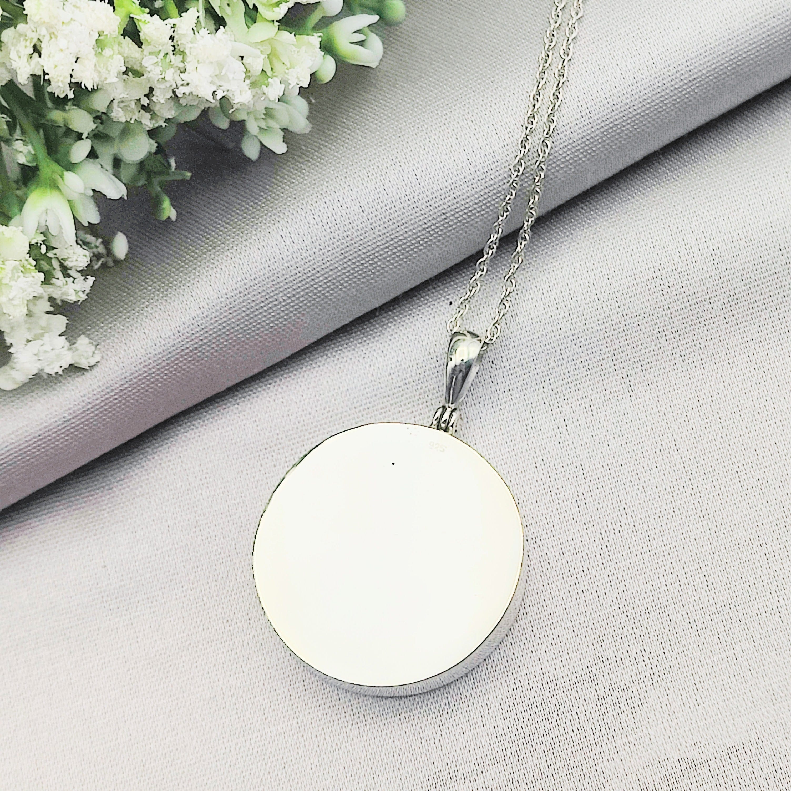 Hepburn & Hughes Japanese Imari Pendant | Round Necklace | Sterling Silver