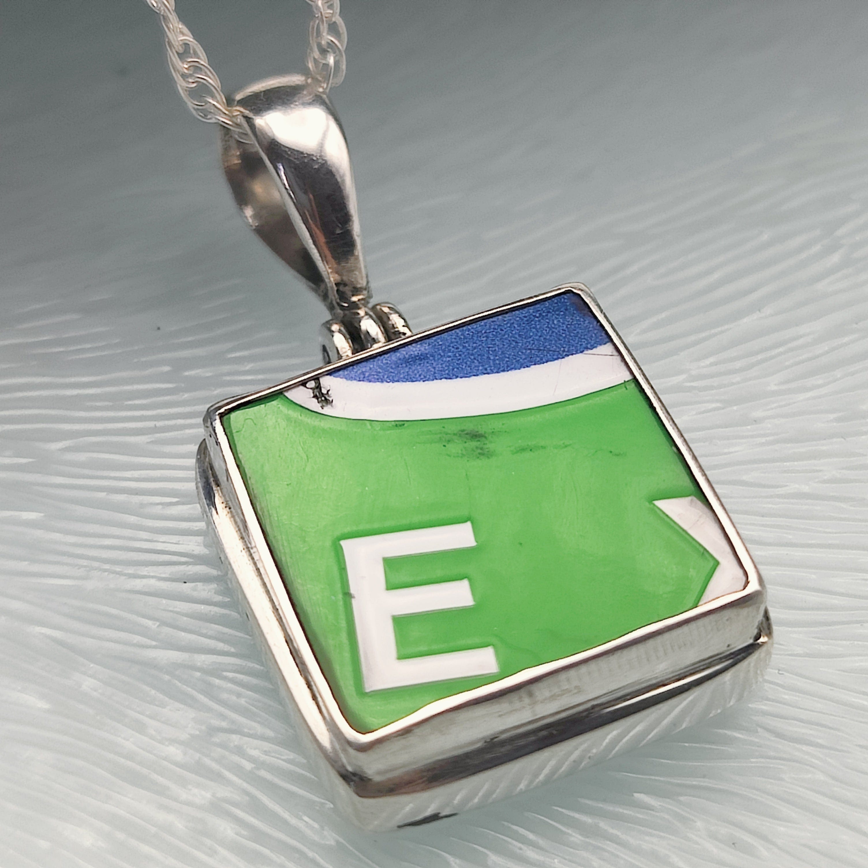 Hepburn and Hughes Superbike Pendant | World Championship Motorbike Gift | 3 Styles | Sterling Silver