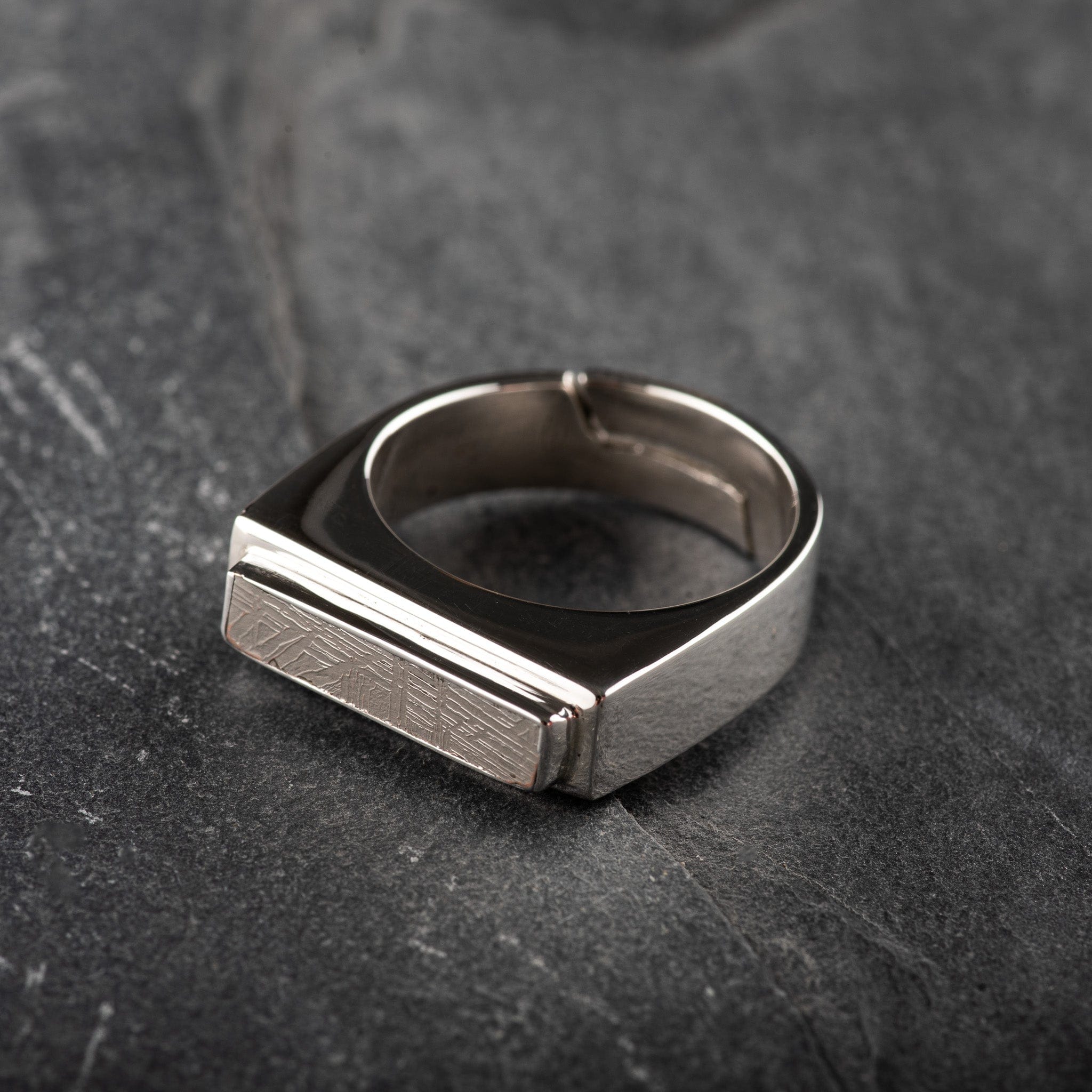 Hepburn and Hughes Meteorite Ring for ladies and men, in Sterling Silver