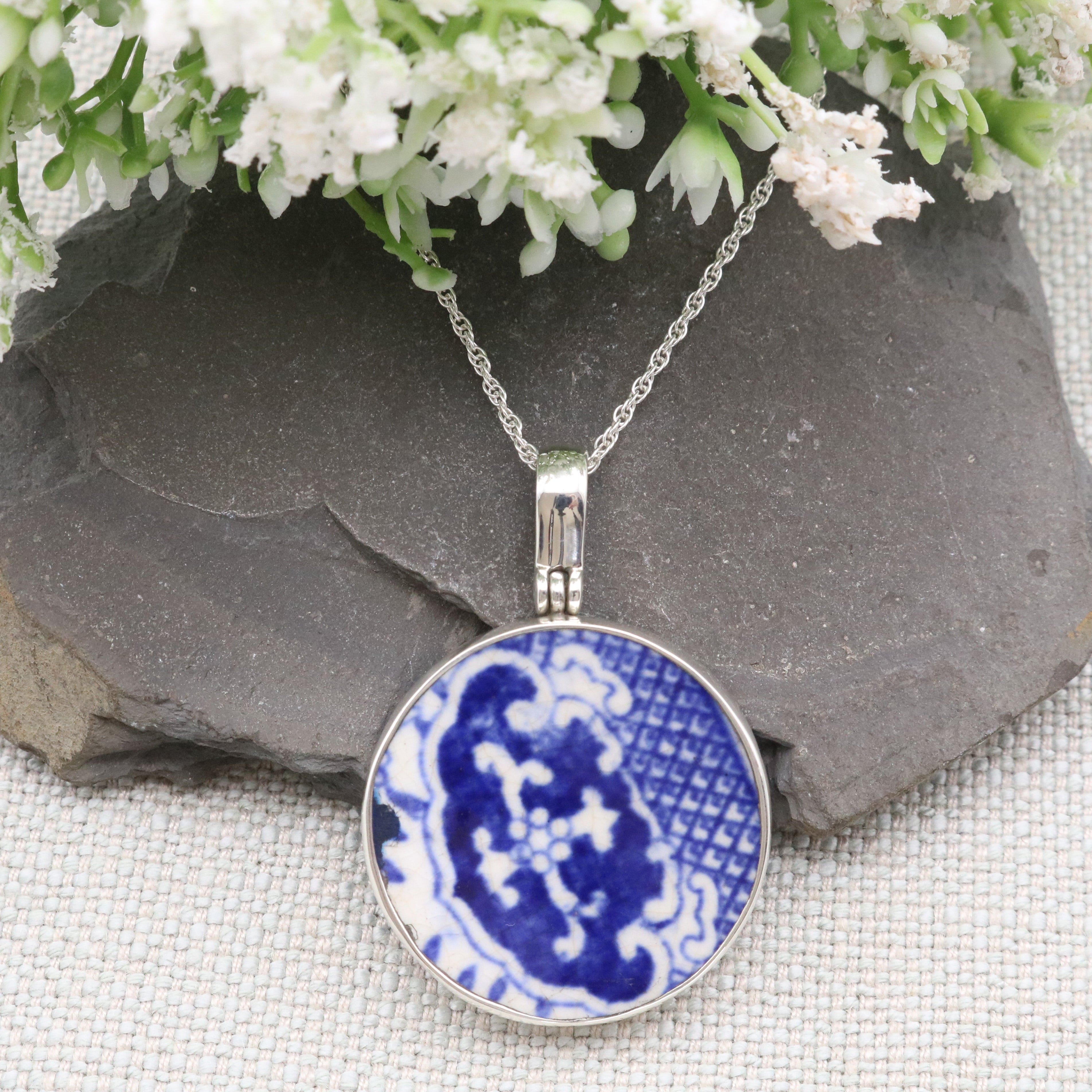 Hepburn and Hughes Minton Pottery Circular Pendant in Sterling Silver