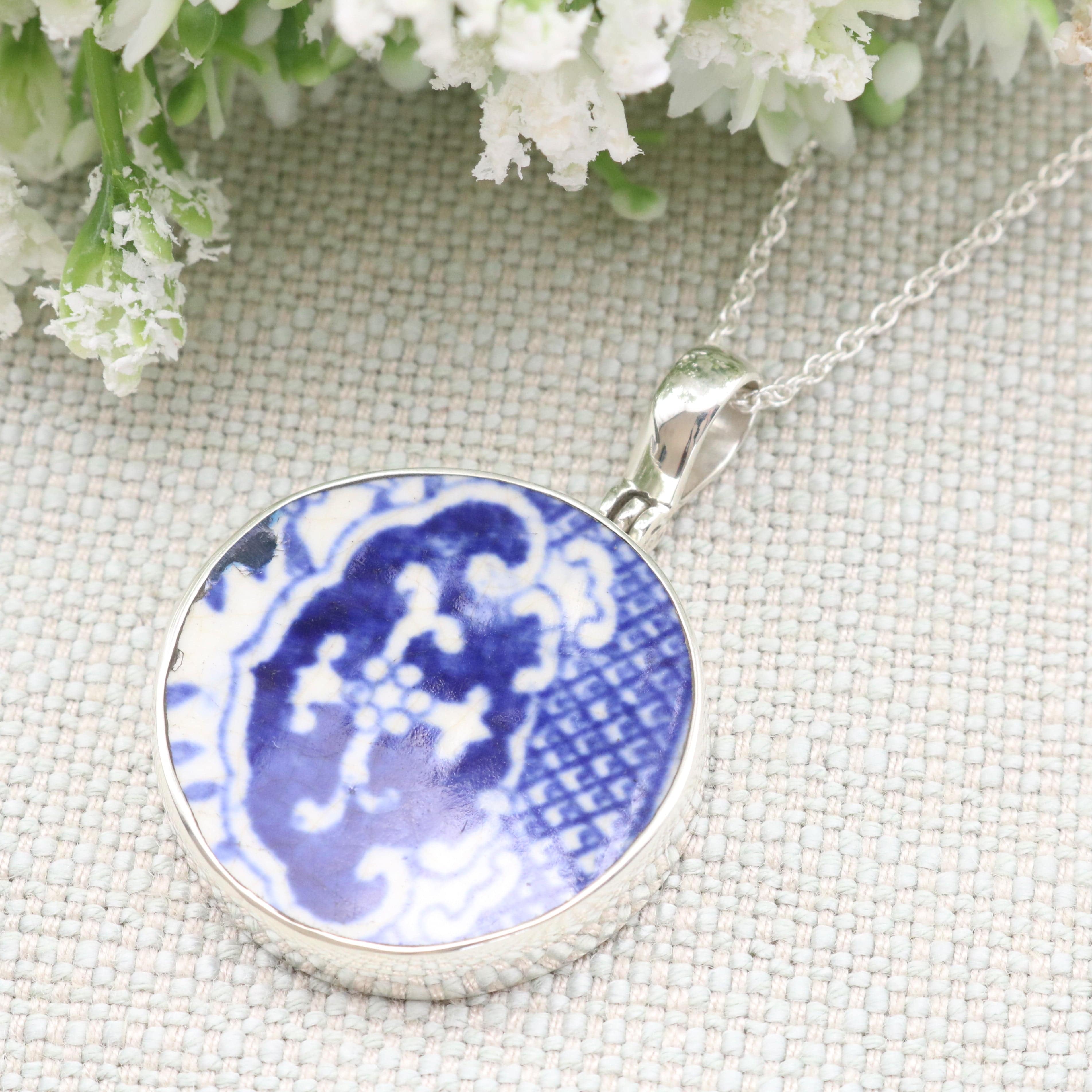 Hepburn and Hughes Minton Pottery Circular Pendant in Sterling Silver