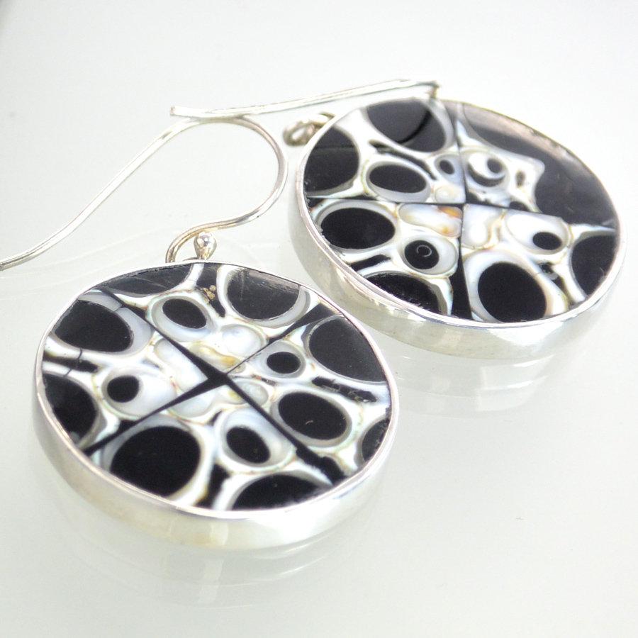 Hepburn and Hughes Murex Shell Earrings, black in Sterling Silver