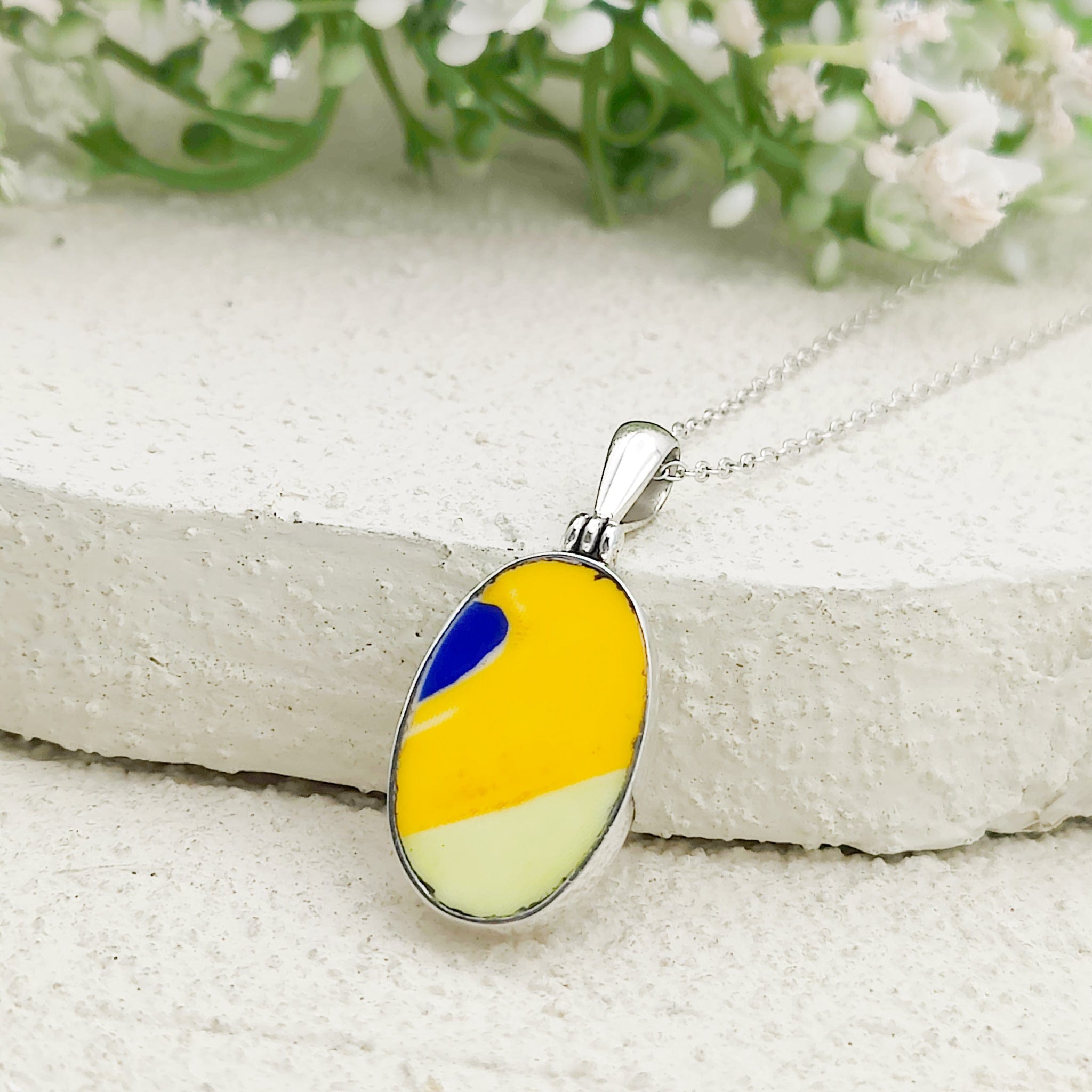 Hepburn and Hughes Art Deco Pendant | Clarice Cliff Wind Bells Pottery | 20mm Oval |  Sterling Silver