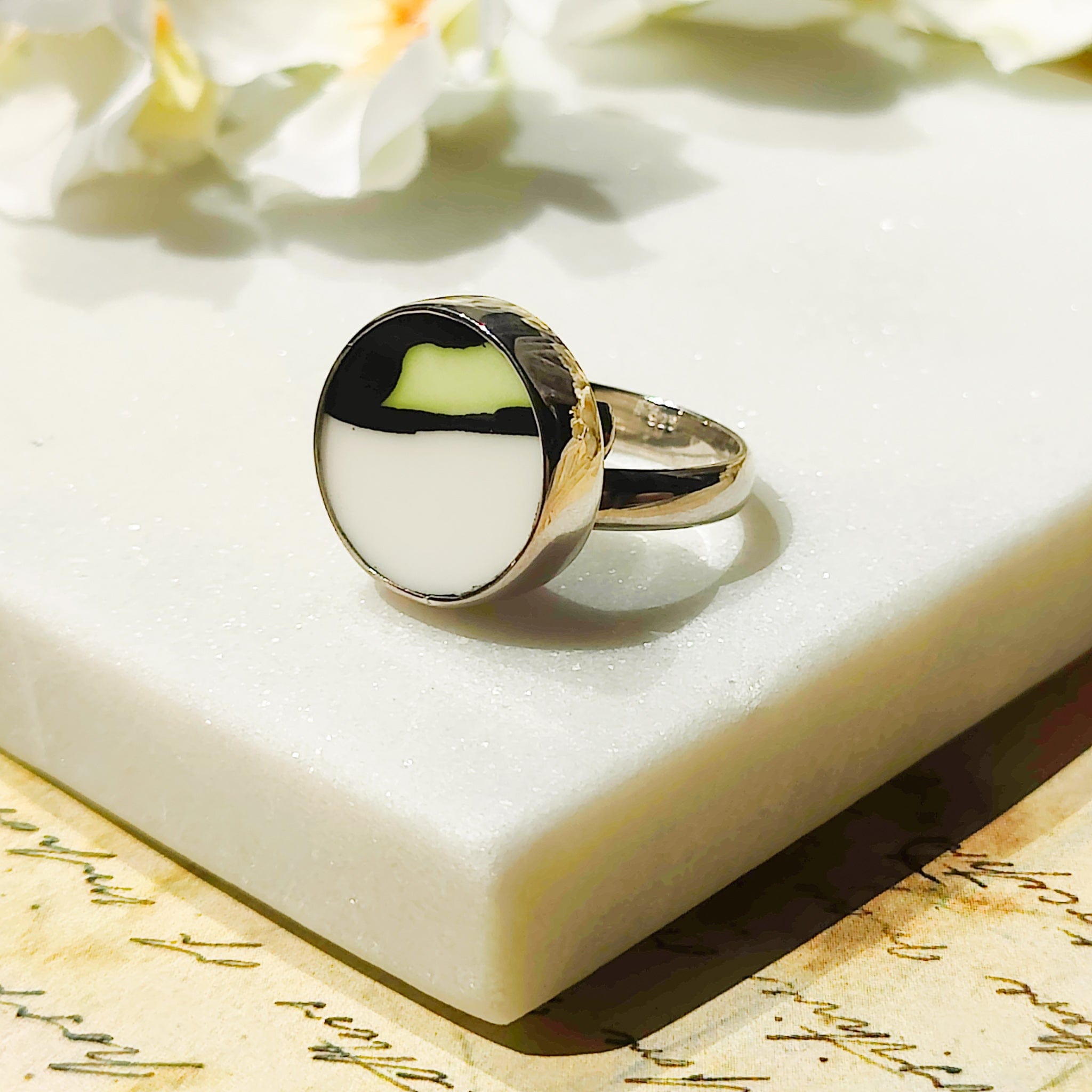 Hepburn and Hughes Art Deco Ring | Clarice Cliff Ceramics | Green and White Circle | Sterling Silver