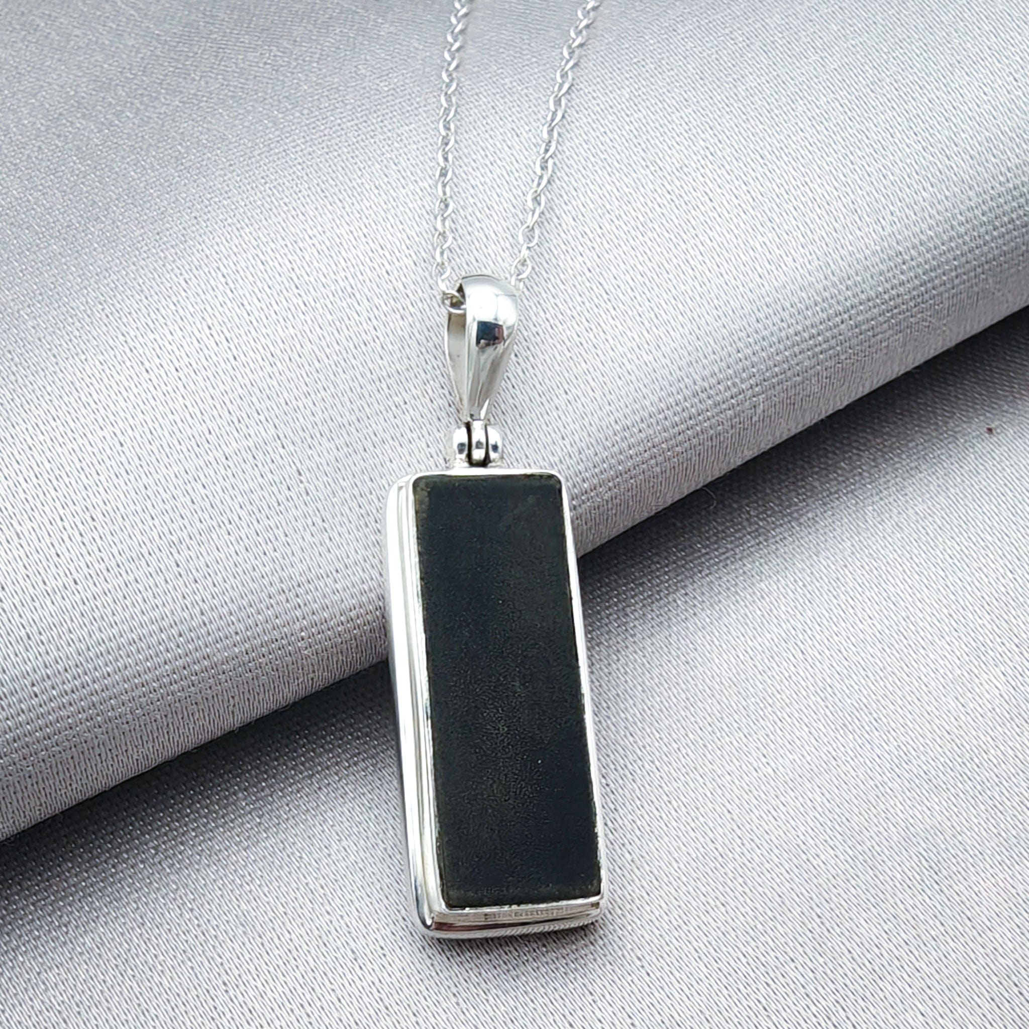 Hepburn and Hughes Chinook Helicopter Pendant | 25mm Rectangle | Made from genuine Chinook parts | Sterling Silver