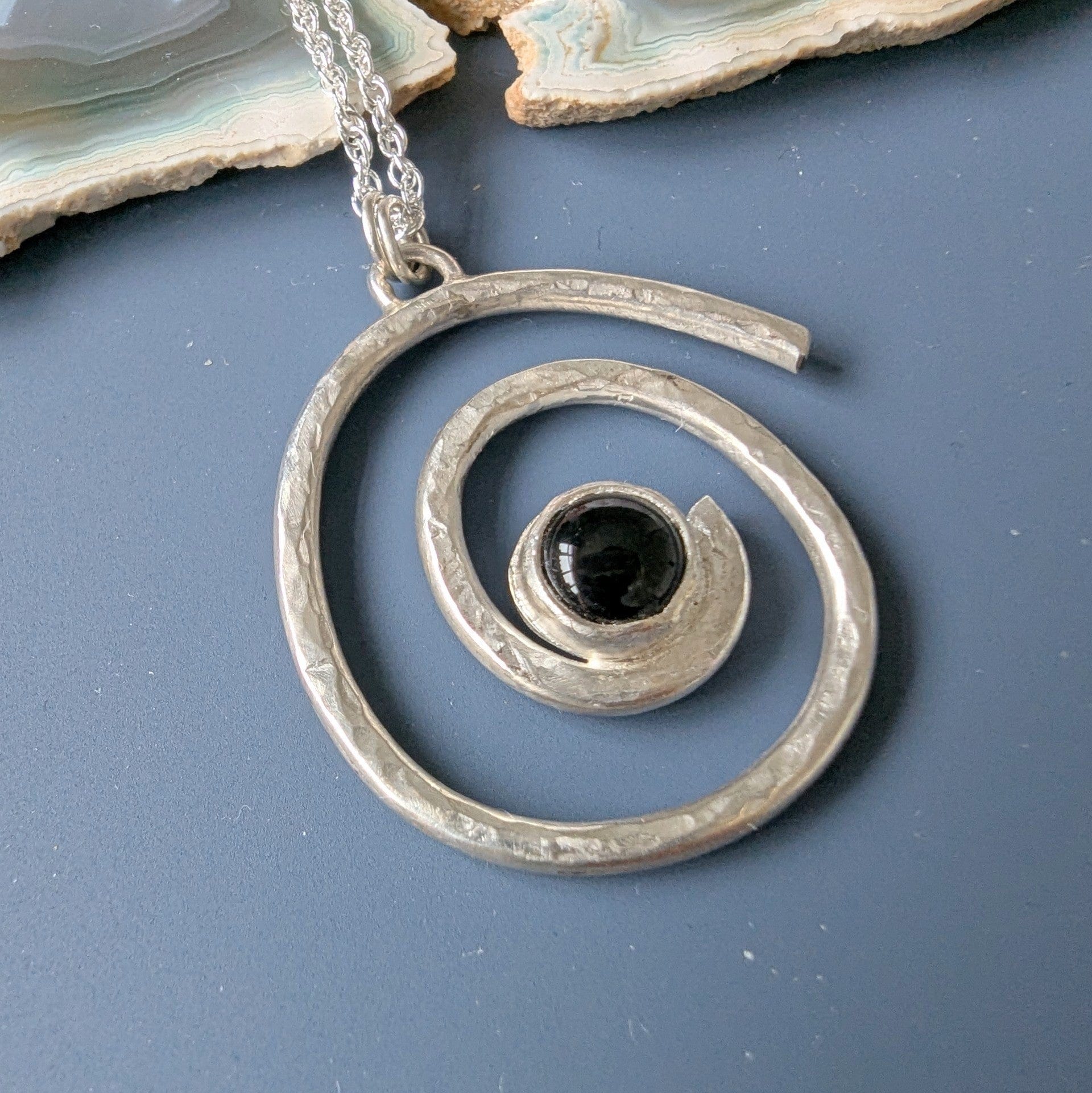 Dezanne Design Eco silver Black Onyx Hammered Silver Spiral Pendant