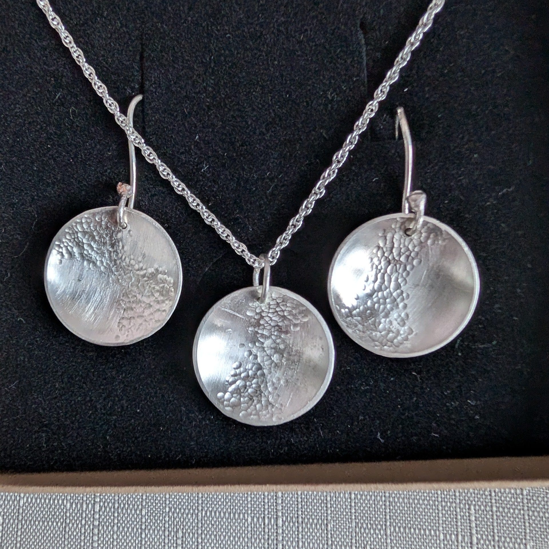 Dezanne Design Eco Silver Hammered Dome Earrings | 18 mm Circle | Dangle and Drop Earrings | Recycled Sterling Silver