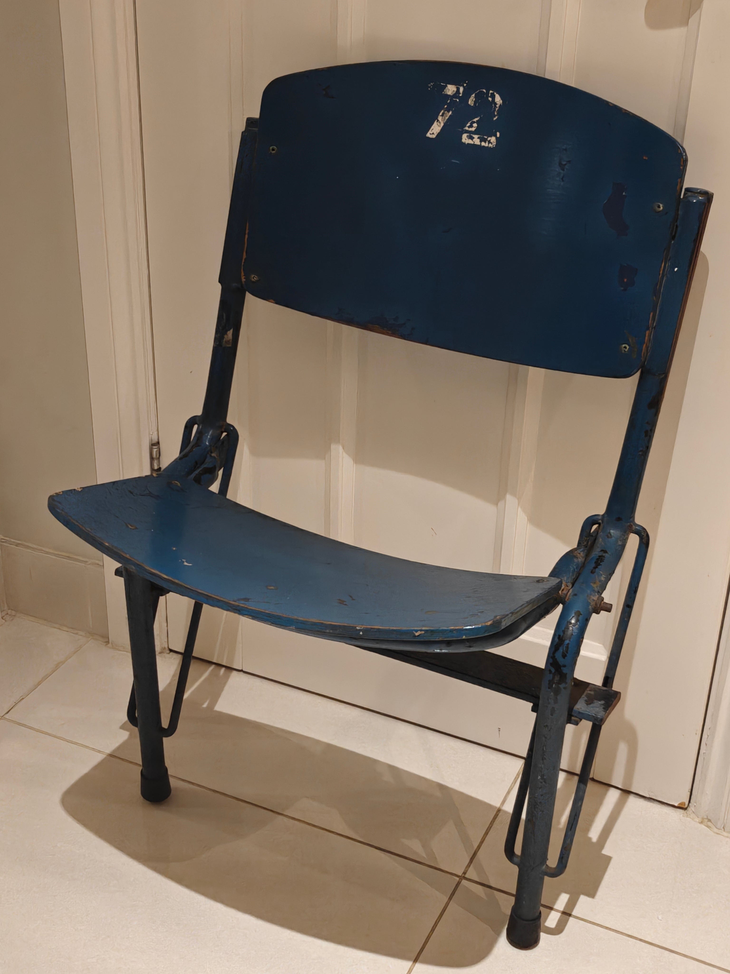 Hepburn and Hughes Genuine Wembley Stadium Chair - 1966 World Cup Football Jewellery set in Sterling Silver