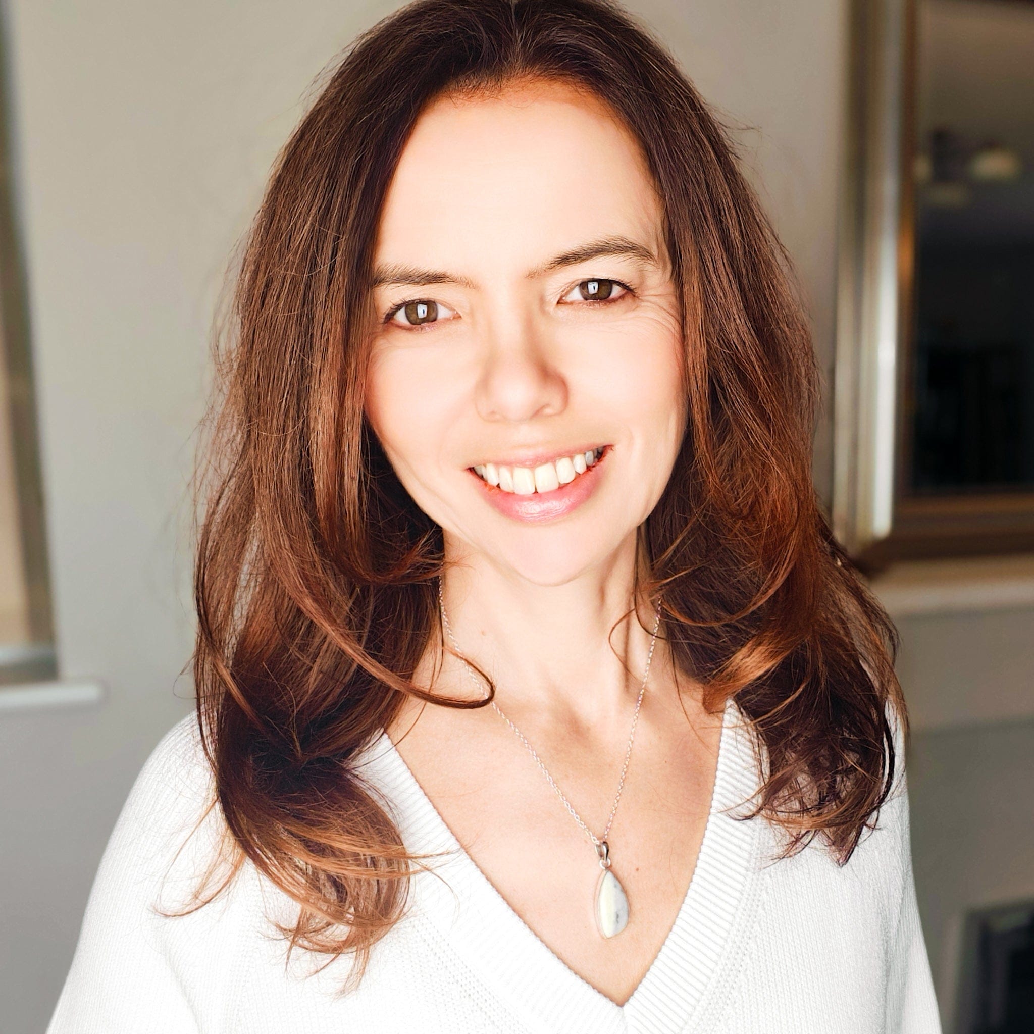 Hepburn and Hughes Isle of Skye Marble Pendant | Scotland Gift | 21mm Pale Green Stone | Sterling Silver