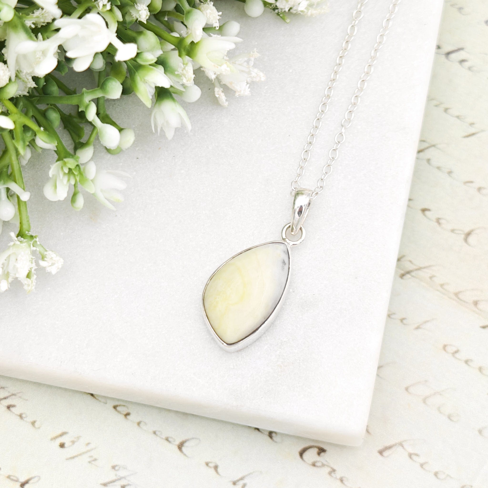 Hepburn and Hughes Isle of Skye Marble Pendant | Scotland Gift | 21mm Pale Green Stone | Sterling Silver