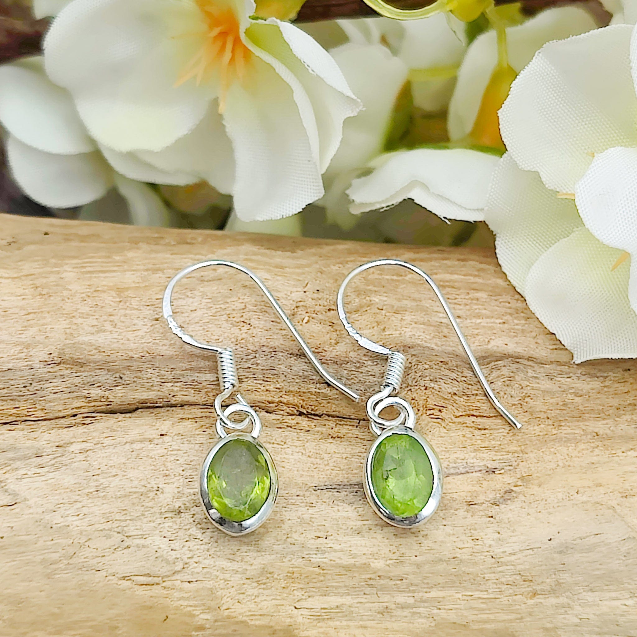 Natural Peridot Handmade Earring Set, Peridot 925 Sterling Silver Earrings, Oval Shape popular Gemstone Natural Earring, Wedding Gift For Her