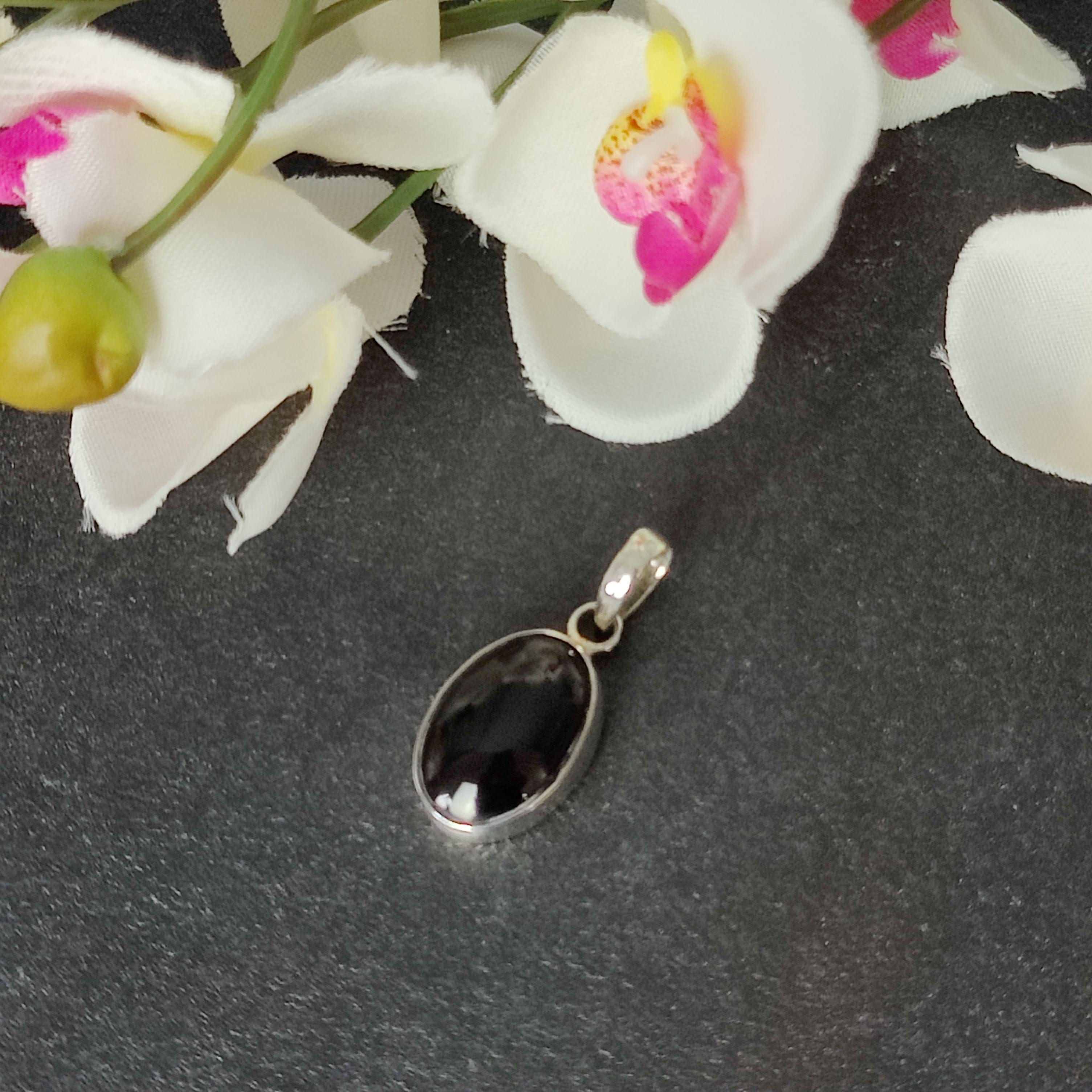 Hepburn and Hughes Black Onyx Pendant | Oval | Sterling Silver