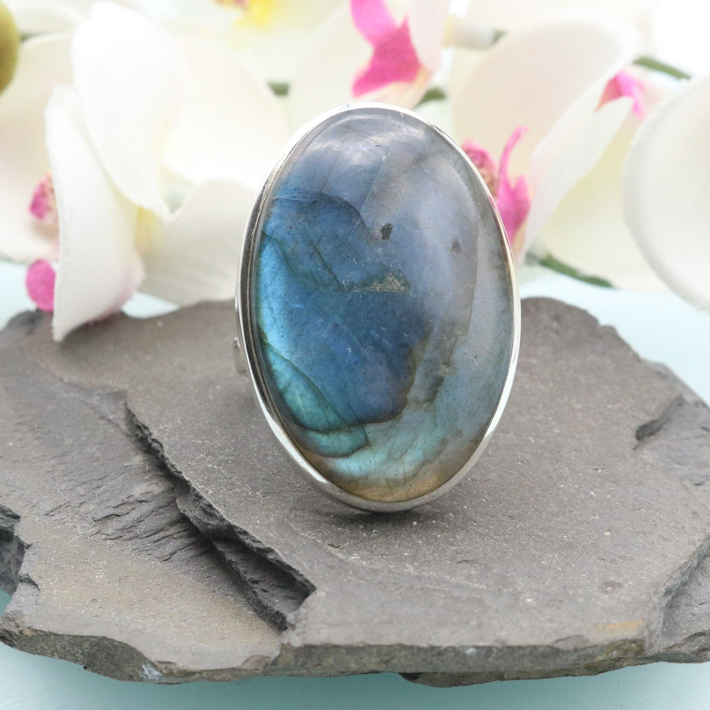Hepburn and Hughes Labradorite Ring | Oval | Sterling Silver