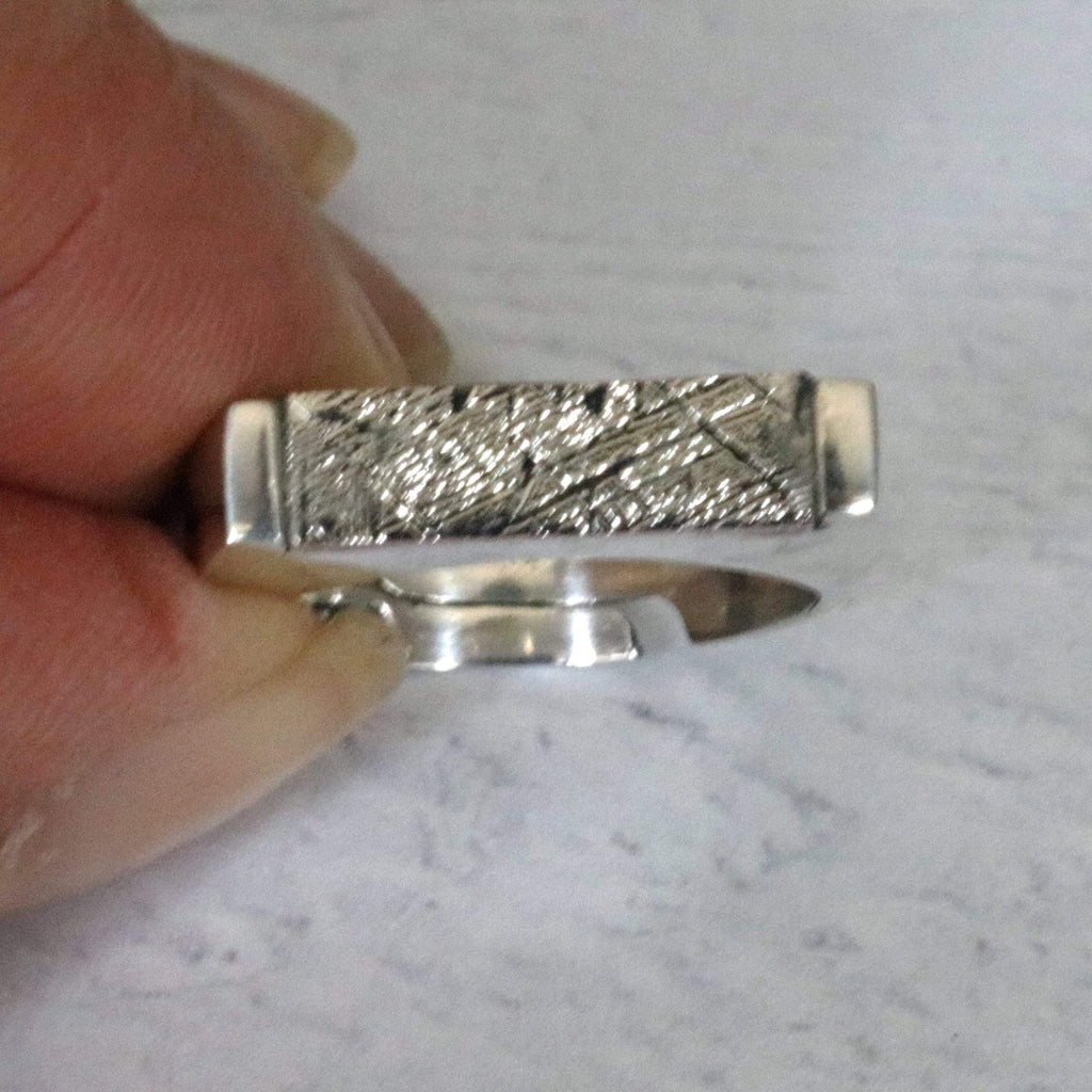 Hepburn and Hughes Meteorite Ring for ladies and men, in Sterling Silver